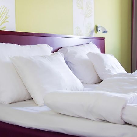סאלו Hotel Salora מראה חיצוני תמונה