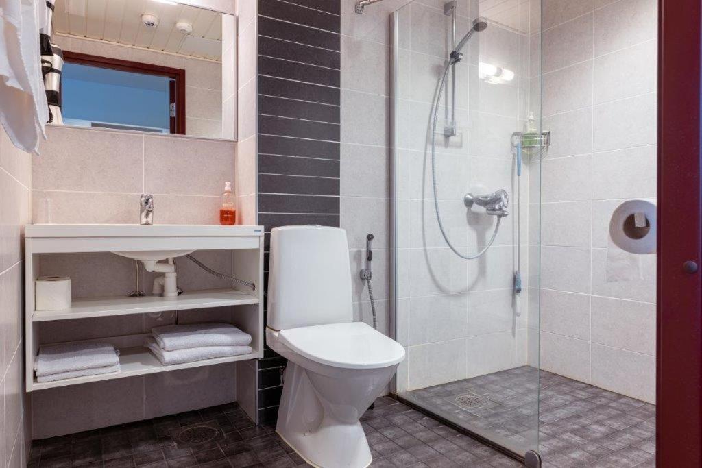סאלו Hotel Salora מראה חיצוני תמונה