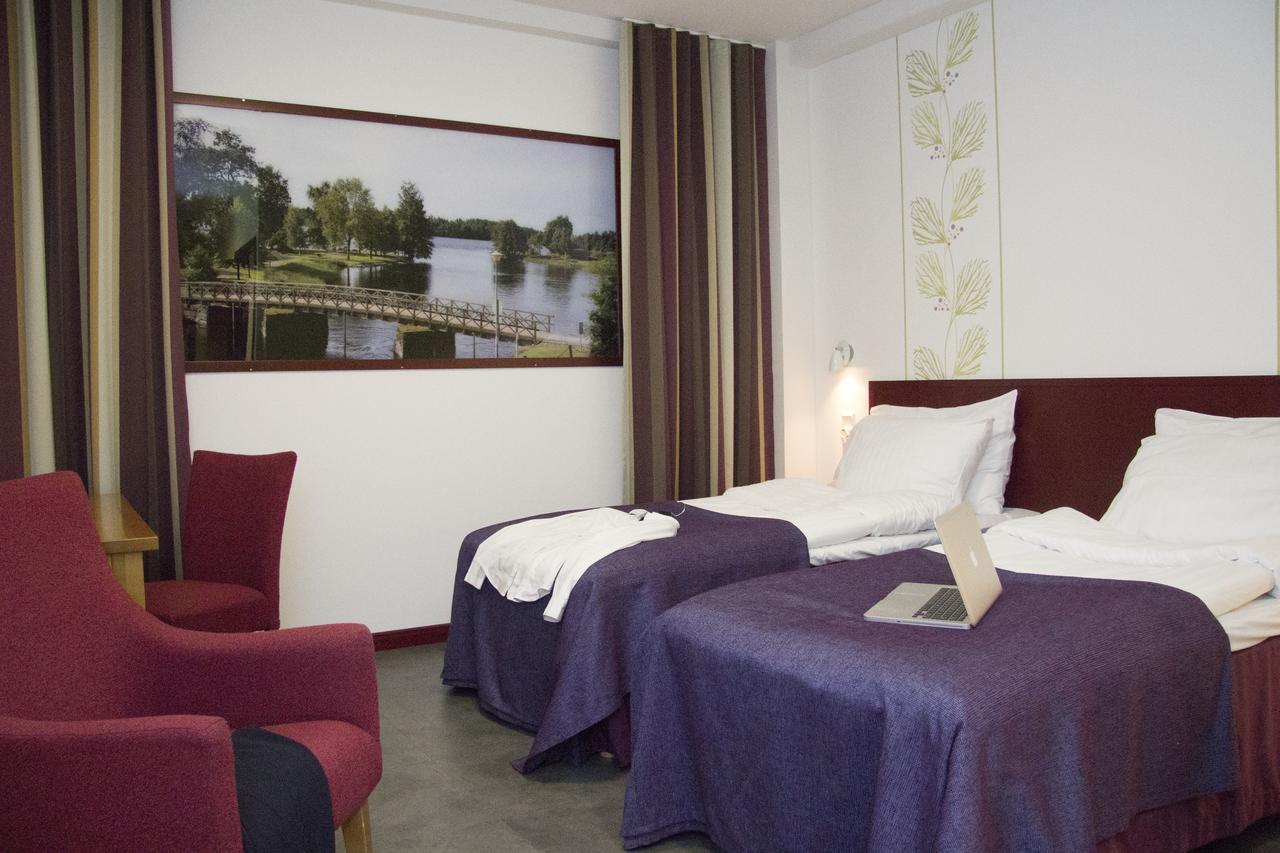 סאלו Hotel Salora מראה חיצוני תמונה