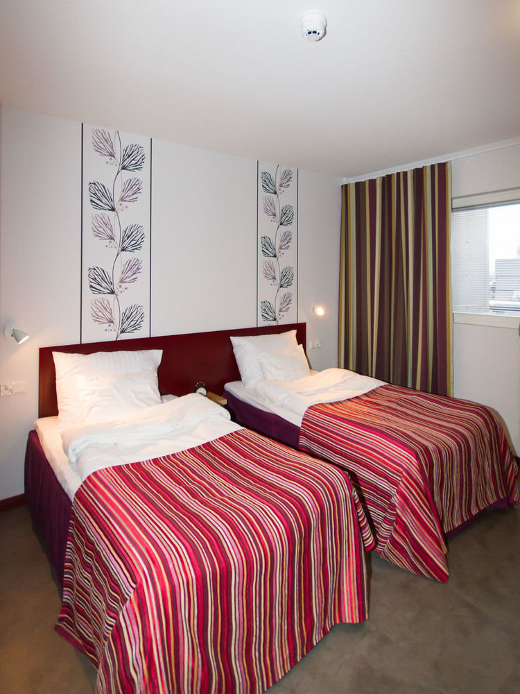 סאלו Hotel Salora מראה חיצוני תמונה